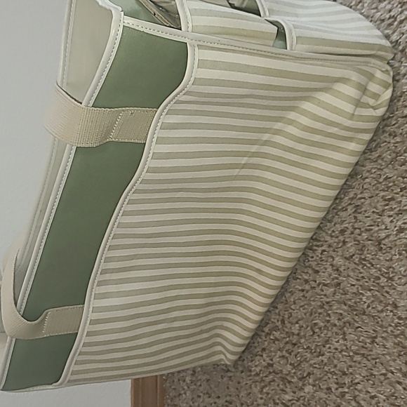 Creating Keepsakes Craft/ Scrapbook Bag Cream and Green Striped Bag - Picture 3 of 10
